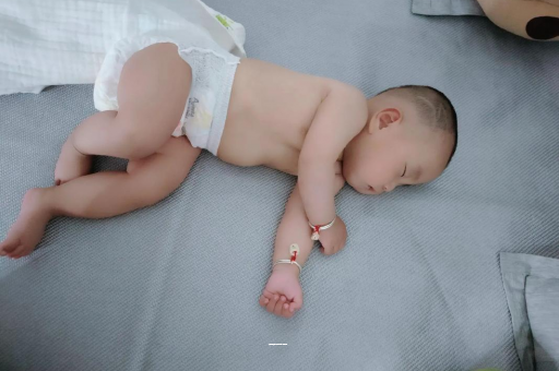 张家界五个月宝宝体重 张家界五个月宝宝体重